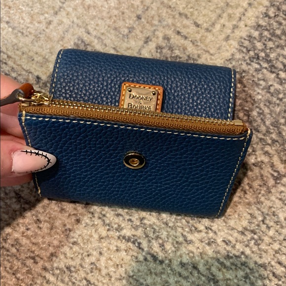 Dooney & Bourke NWOT blue card holder wallet NEW QVC - Picture 5 of 5